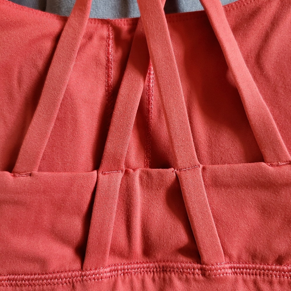 Red Strappy back long line sports bra - Picture 10 of 14